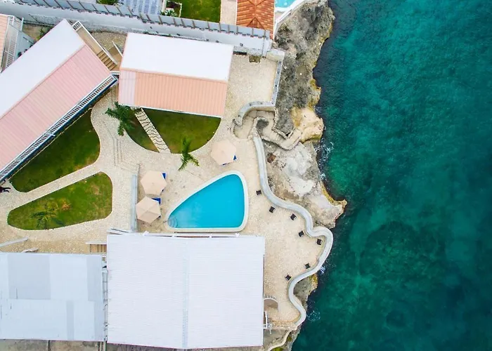 Begona Cliff Hotel